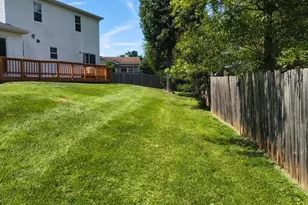 10028 Elderberry Ct, Manassas, VA 20110 - Photo 8
