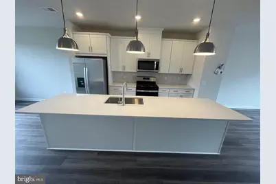 9389 Barnes Loop, Manassas, VA 20110 - Photo 2