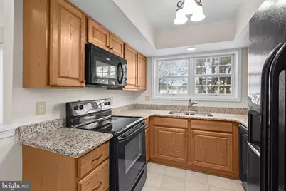 9250 Niki Place #302, Manassas, VA 20110 - Photo 18