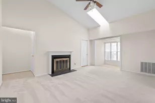 9250 Niki Pl, Manassas, VA 20110 - Photo 8