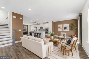 9862 Buchanan Loop, Manassas, VA 20110 - Photo 2