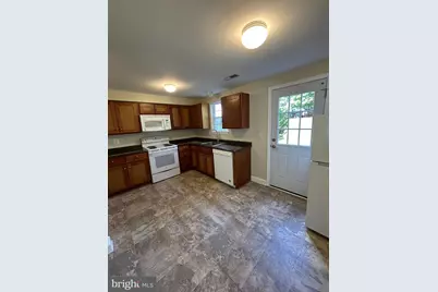 8447 Braxted Lane, Manassas, VA 20110 - Photo 8
