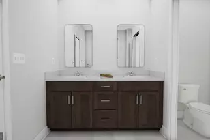 9724 Main St, Manassas, VA 20110 - Photo 16