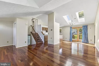 10404 Abbott Court, Manassas, VA 20110 - Photo 6