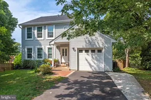 9208 Robin Lynn Ct, Manassas, VA 20110 - Photo 1