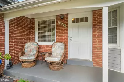 8705 Jackson Avenue, Manassas, VA 20110 - Photo 4