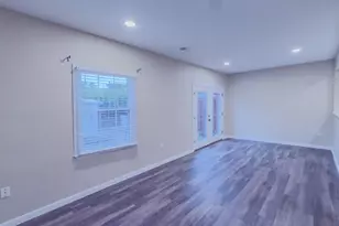 8948 McDowell Common, Manassas, VA 20110 - Photo 12