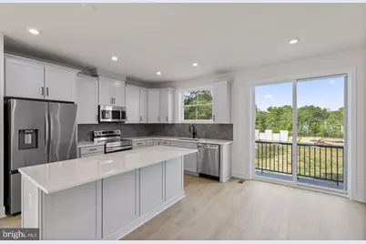 3 Grant Avenue #TAYLOR 28-R2, Manassas, VA 20110 - Photo 2