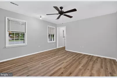 9601 Fairview Avenue, Manassas, VA 20110 - Photo 8