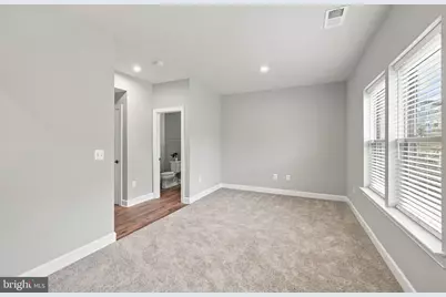 10570 Ratcliffe Trl, Manassas, VA 20110 - Photo 8