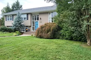 9010 Longstreet Dr, Manassas, VA 20110 - Photo 4