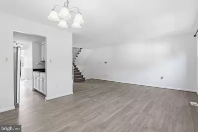9178 Laurelwood Court, Manassas, VA 20110 - Photo 6