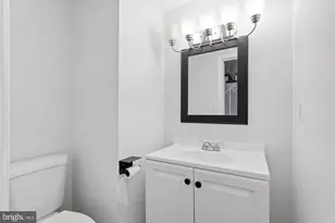 9178 Laurelwood Ct, Manassas, VA 20110 - Photo 30