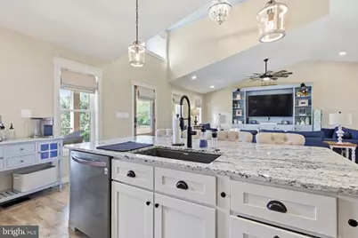 9001 Peabody Street, Manassas, VA 20110 - Photo 12