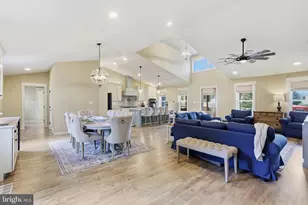 9001 Peabody St, Manassas, VA 20110 - Photo 2