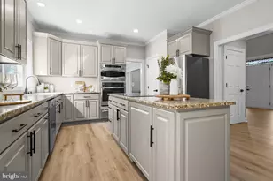 9425 Flowerden Ln, Manassas, VA 20110 - Photo 14