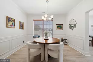 9202 Charleston Dr, Manassas, VA 20110 - Photo 4