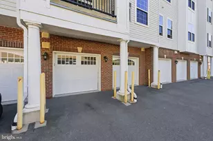9202 Charleston Dr, Manassas, VA 20110 - Photo 18