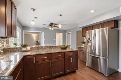 8878 Sweetbriar Street, Manassas, VA 20110 - Photo 6