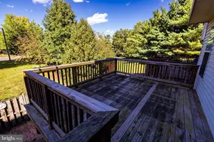 10327 O'Connell Ct, Manassas, VA 20110 - Photo 4