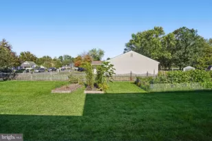 10137 Grist Mill Ct, Manassas, VA 20110 - Photo 8
