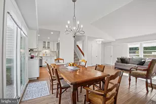 10137 Grist Mill Ct, Manassas, VA 20110 - Photo 14