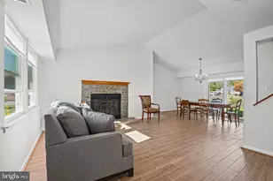 10137 Grist Mill Ct, Manassas, VA 20110 - Photo 10