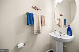 8883 Cherry St, Manassas, VA 20110 - Photo 18
