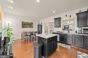 8883 Cherry St, Manassas, VA 20110 - Photo 6