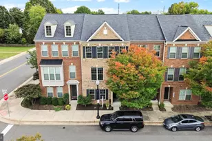 8883 Cherry St, Manassas, VA 20110 - Photo 10