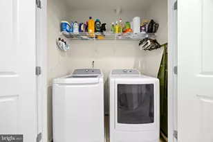 8883 Cherry St, Manassas, VA 20110 - Photo 28