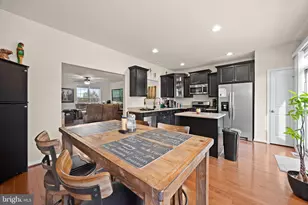8883 Cherry St, Manassas, VA 20110 - Photo 40