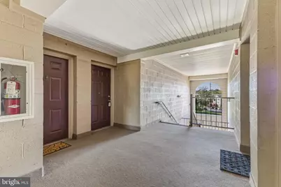 9563 Battery Heights Boulevard #404, Manassas, VA 20110 - Photo 6