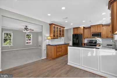 8753 Country Lane, Manassas, VA 20110 - Photo 14