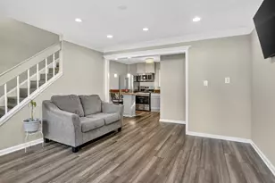 167 Scott Dr, Manassas Park, VA 20111 - Photo 6