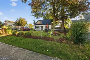 167 Scott Dr, Manassas Park, VA 20111 - Photo 1