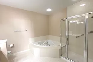 9710 Handerson Pl, Manassas Park, VA 20111 - Photo 32