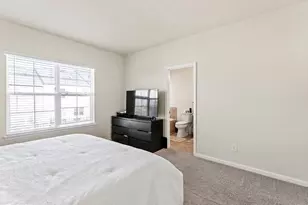 9002 Phita Ln, Manassas Park, VA 20111 - Photo 16