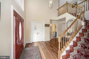 9309 E Carondelet Dr, Manassas Park, VA 20111 - Photo 6