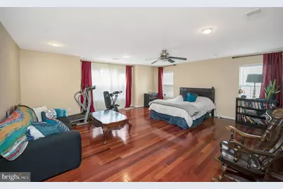 9309 E Carondelet Drive, Manassas Park, VA 20111 - Photo 28