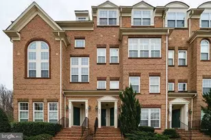 9826 Pickens Pl, Manassas Park, VA 20111 - Photo 38