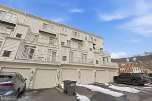 9826 Pickens Pl, Manassas Park, VA 20111 - Photo 32