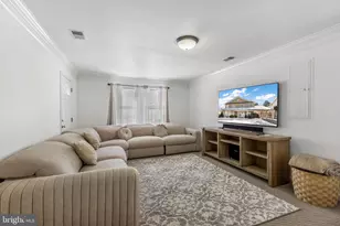 117 Polk Dr, Manassas Park, VA 20111 - Photo 16