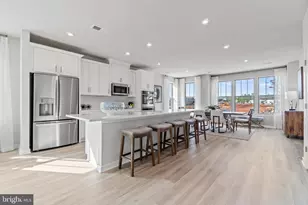 1113B Dabney Dr, Manassas Park, VA 20111 - Photo 4