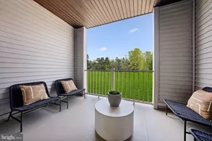 1113B Dabney Dr, Manassas Park, VA 20111 - Photo 12