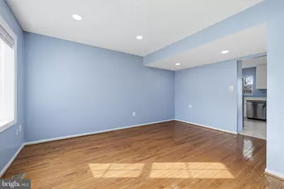 8516 Sandstone Way, Manassas Park, VA 20111 - Photo 6