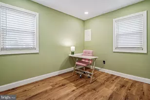 117 Manassas Dr, Manassas Park, VA 20111 - Photo 18