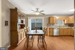 8667 Madera Ct, Manassas Park, VA 20111 - Photo 6
