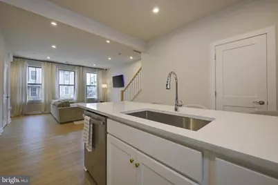 203 Park Central Terrace, Manassas Park, VA 20111 - Photo 10