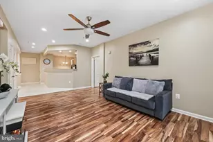 9724 Holmes Pl, Manassas Park, VA 20111 - Photo 18